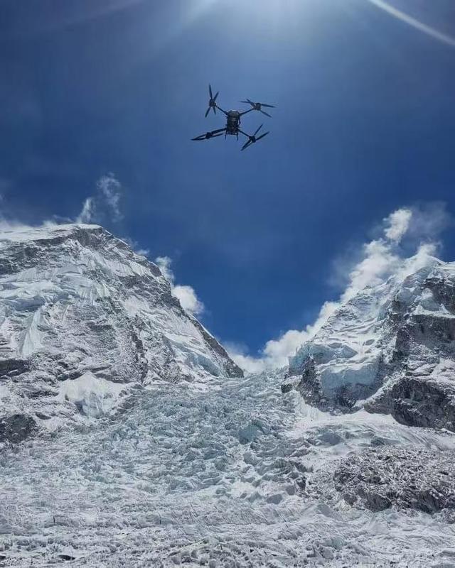 珠峰一半在中国，一半在尼泊尔，为何全世界都默认是中国领地？
