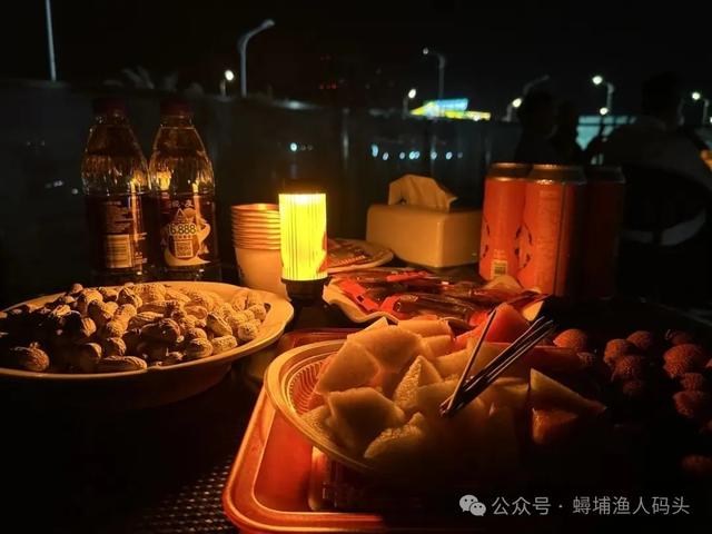 驻唱燃夜、灯光秀，还有海上飞龙汇！蟳埔渔人码头精彩不停歇！