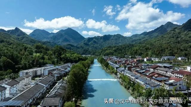 汉中多景区发布闭园公告→