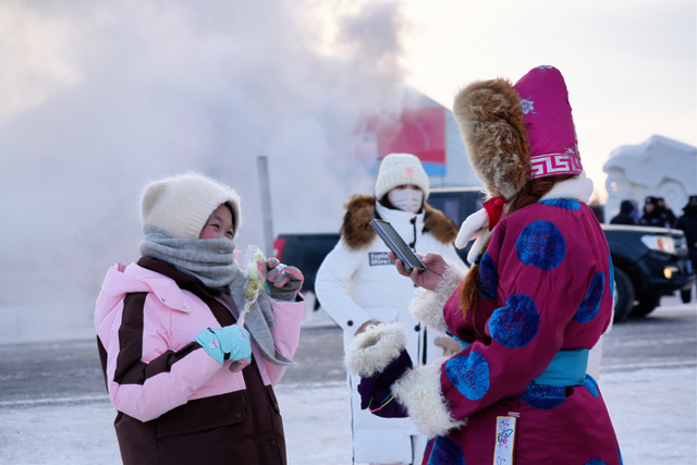 内蒙古冰雪英雄会额尔古纳冰雪欢乐季第三届中俄界河冰钓活动，冰雪盛宴启幕图集