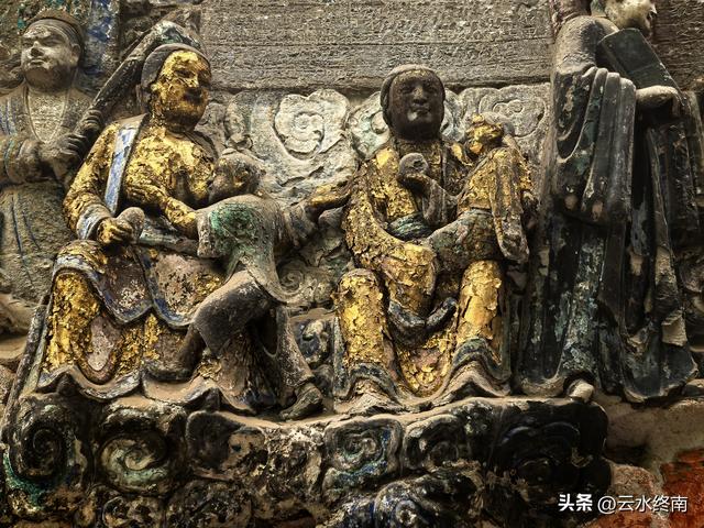 大足石刻能并列四大石窟吗？这一篇估计是最详介绍了，有些长慎入