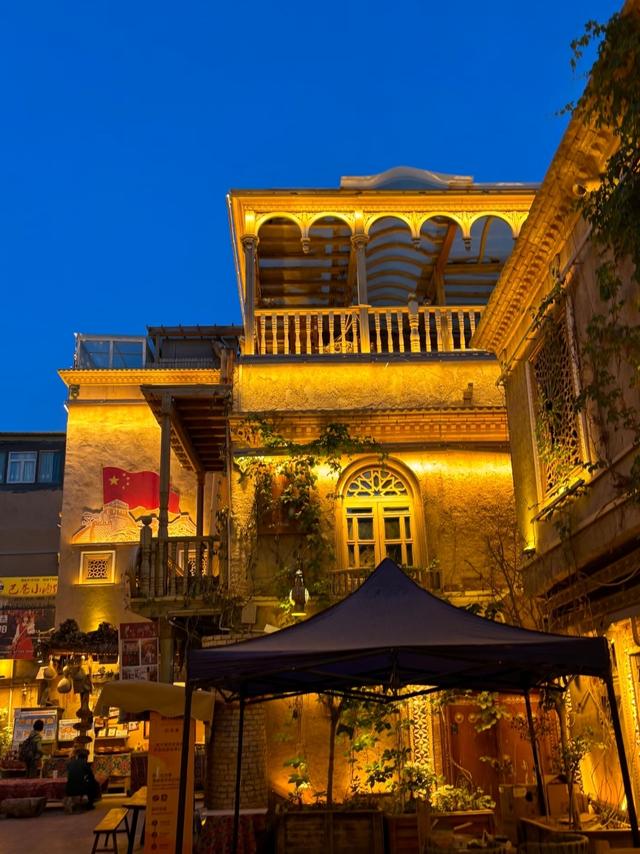 我爱旅游，去了趟喀什，不说假话，这里的景色和我们那还真不一样