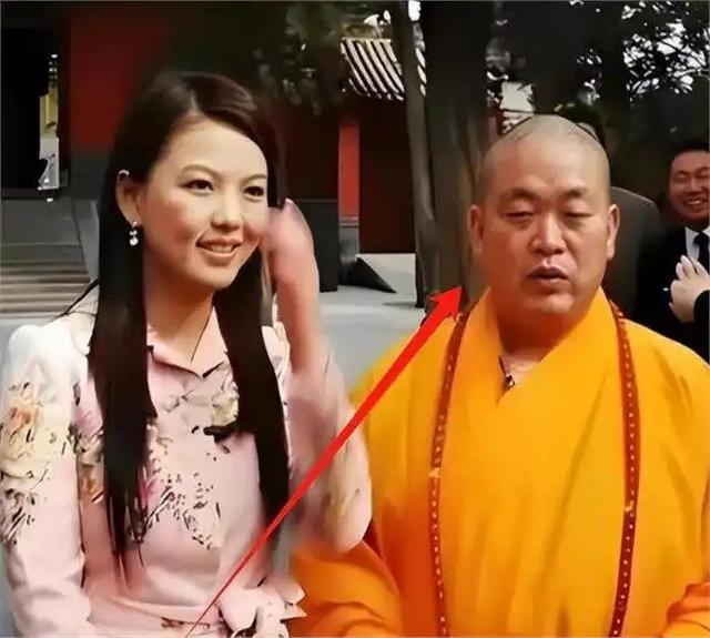 令人意外的是，继释永信被带走“翻车”后，被牵连最惨的人竟是她