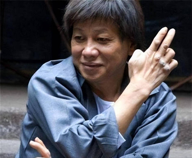 梁小龙去世早有预兆	，关门弟子爆料3个“不良爱好”，都是催命符