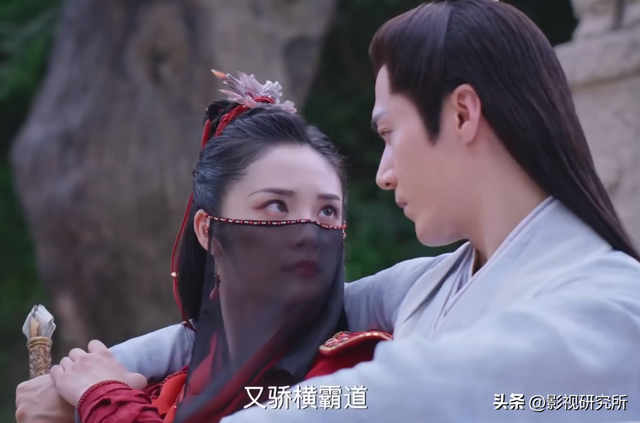 周洁琼新剧《明月入卿怀》首播6集，口碑出炉，观众评价一针见血