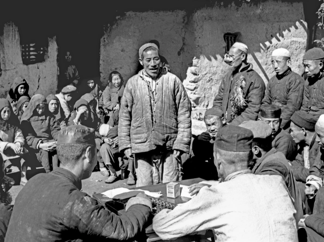 他曾任重庆市委书记，1984年被降为县委书记，说：在农村也能做事