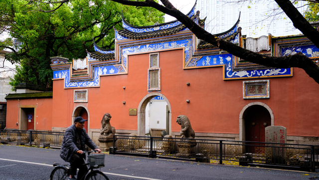 福州这条宝藏老街，不仅有千年前的古建筑，还有充满烟火气的小店