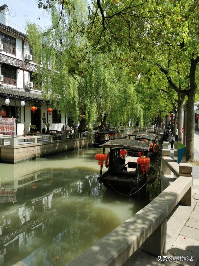 免费游！上海这6大古镇地铁直达，江南风韵不输苏杭。
