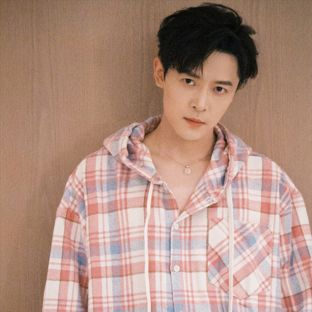 2026央视跨年晚会阵容曝光	，看完路透和明星名单，厕所都不敢上了