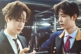 笑麻了!王一博松弛cos与型男肖战被梦幻拉踩，网友直接炸锅甩图图片