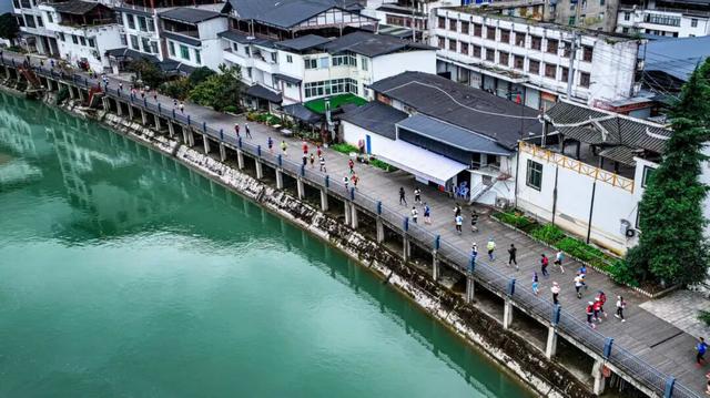 "咔嚓！"→文县