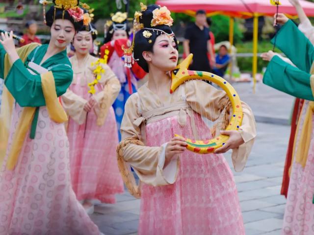 穿越三国，每日精彩不重样！更多惊喜等你来解锁~