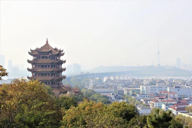 电车自驾一个月，我只花了9351元就玩遍了8个城市