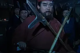 王允除掉董卓后，大权在握，为什么转眼间就家破人亡了？图片