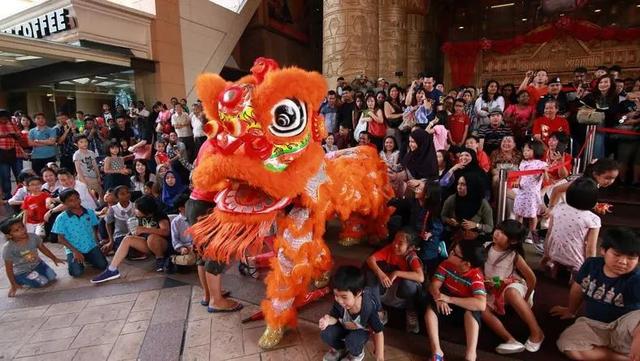 世界上除了中国，还有2个国家也用汉语，去那边旅游语言完全畅通