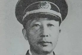 张作霖四子张学思，毛主席曾笑着问他：公子哥，缺不缺钱花？图片