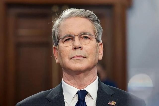 种种迹象表明，这场中日争端就要结束，高市帮了中国两个“大忙”