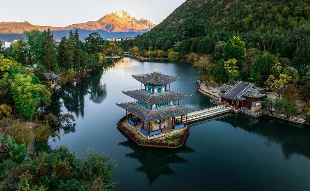 不是青岛，不是威海，真正让人来了不想走的海边城市被忽视了