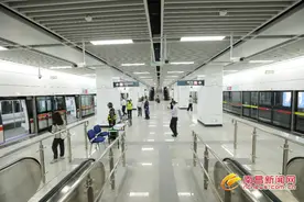 南昌实现“坐地铁赶飞机”！请查收“空轨换乘”攻略图片