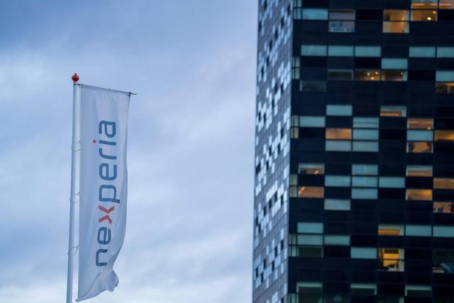 金灿荣：荷兰没有服软迹象，中国要打到完全胜利！