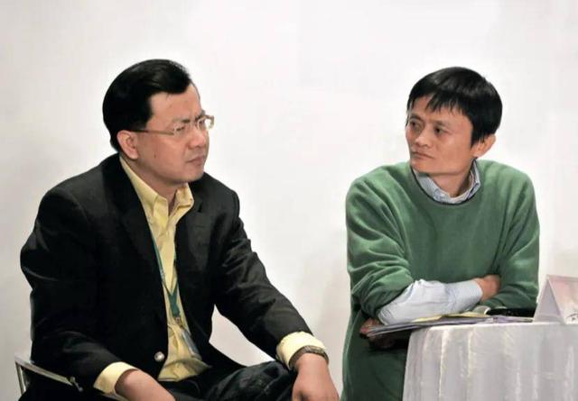 独家｜2025年双11纪要：国内电商已死，算法和低价杀死了它！