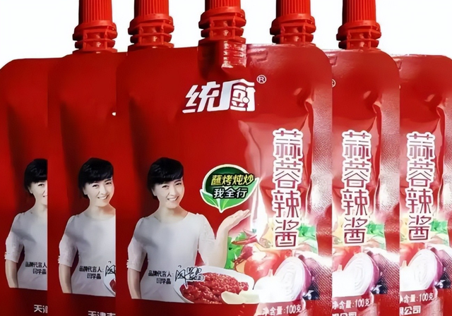 闫学晶道歉不到24小时，担心的一幕还是发生了，舆论反扑更加猛烈