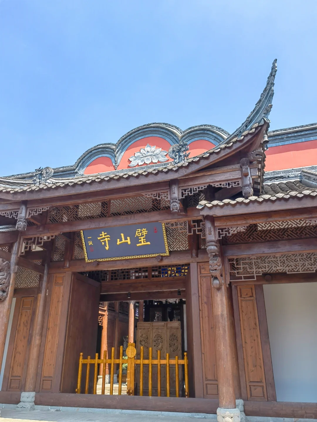 比丽江清净、比乌镇原始，成都1h刹拢的千年古镇一日游，巴适！