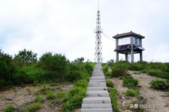 3天2晚轻装挑战“华东千八”云海日出、万亩草甸，徒步圈封神线！