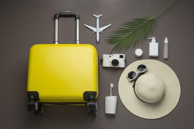 标题：“别再盯着人山人海！这些隐藏的旅游宝地，才是真正的惊喜