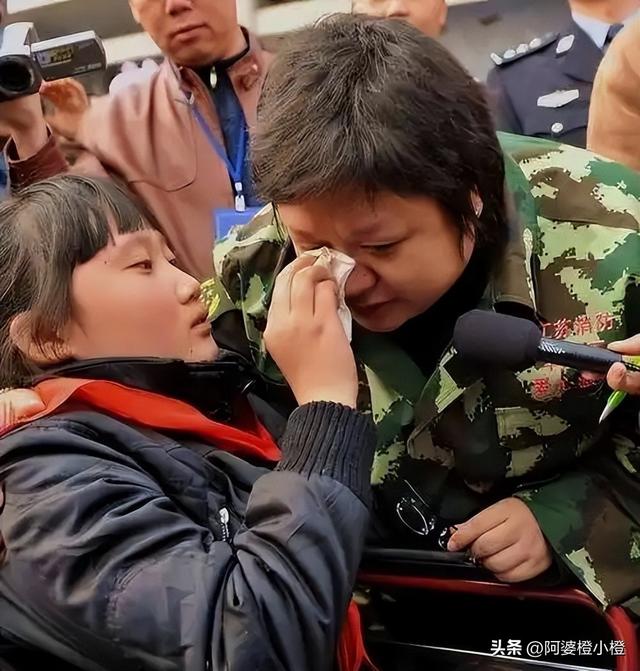 贪污上亿	、假慈善？被实名举报的韩红，还是没有等来一声道歉！