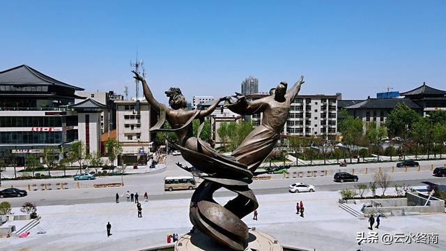 坐拥俩5A景区，获中国十佳特色文化旅游名区，为何经济各区垫底？