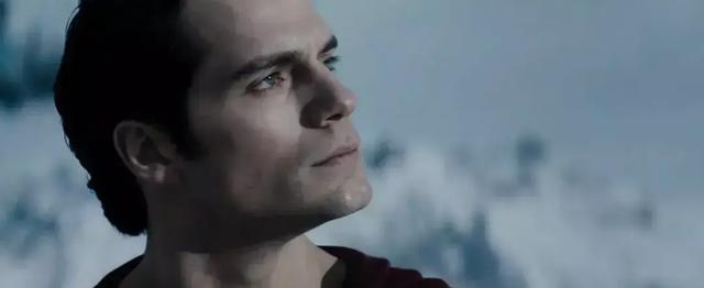 新《超人》的终极难题,是时代的癌症