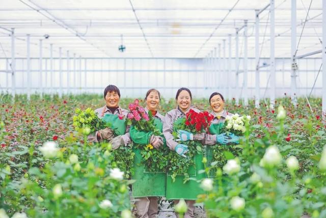 四季花开景区妇联成立