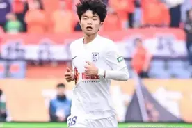浅谈一下大连英博队的马里奥——吕焯毅图片