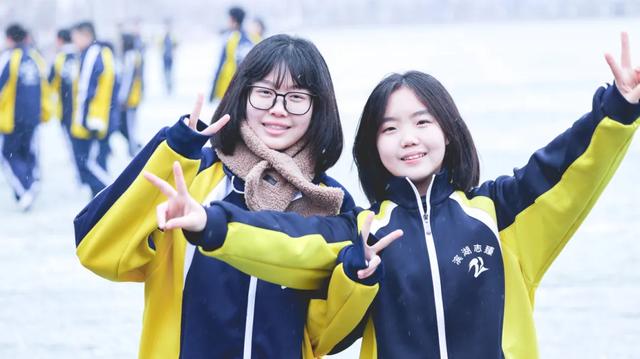 河北衡水：2025年首次降雪，臻园雪景绝绝子！