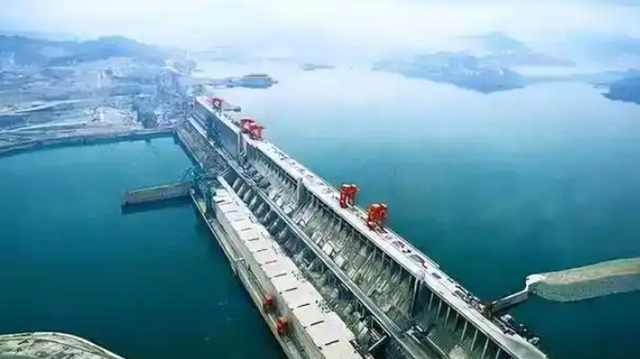 不到24小时！雅鲁藏布江工程刚动工，印主持人：派飞机炸中国工地