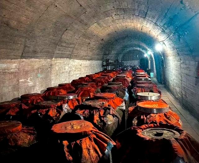 白酒能放多久？放20年还能喝？提醒大家：有3种酒时间越久越值钱