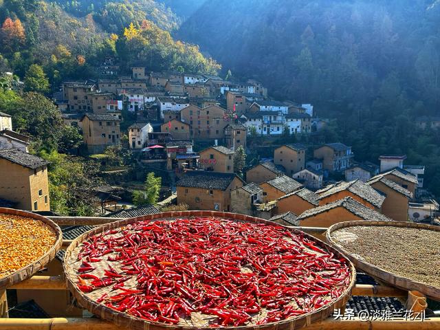 皖南秋摄阳产土楼晒秋