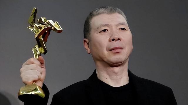 演都不演了！徐帆回应离婚传闻后	，冯小刚1个举动撕下她“体面”