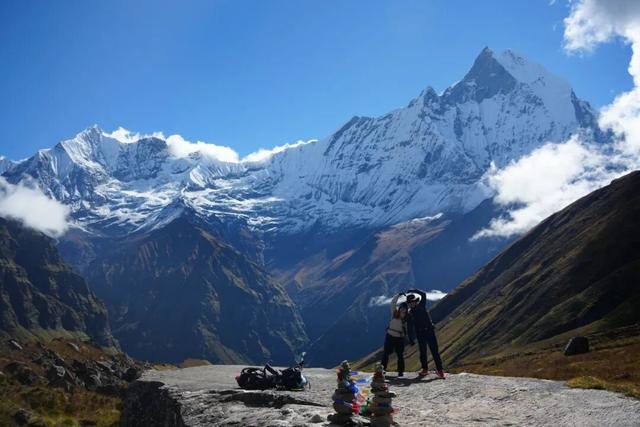 跨年去这个小国徒步，居然比国内还便宜？