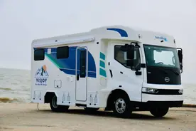 比亚迪新能源房车只要这个价？四张床不差电，一家五口住得下图片