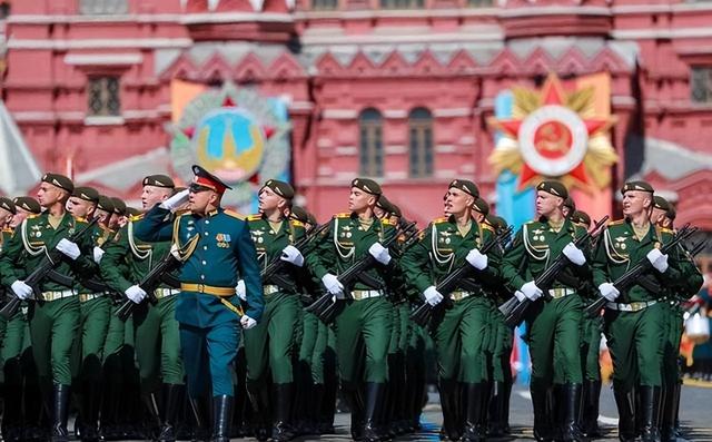 动手前通知中美，不想被中美同时误判	，普京遭斩首未遂，报复太狠