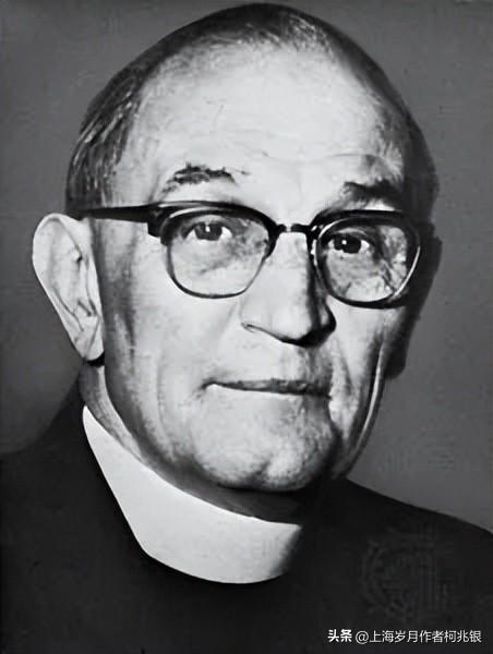 波士顿，独特的纪念碑和感人的诗 文/柯兆银