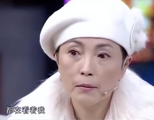 陪睡陪玩是冰山一角？又一女演员曝内娱潜规则，原来岳云鹏没说谎