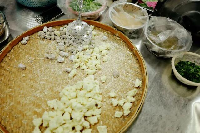 中国首个美食地标城市！300多种小吃，带上1TB的胃才能吃嗨