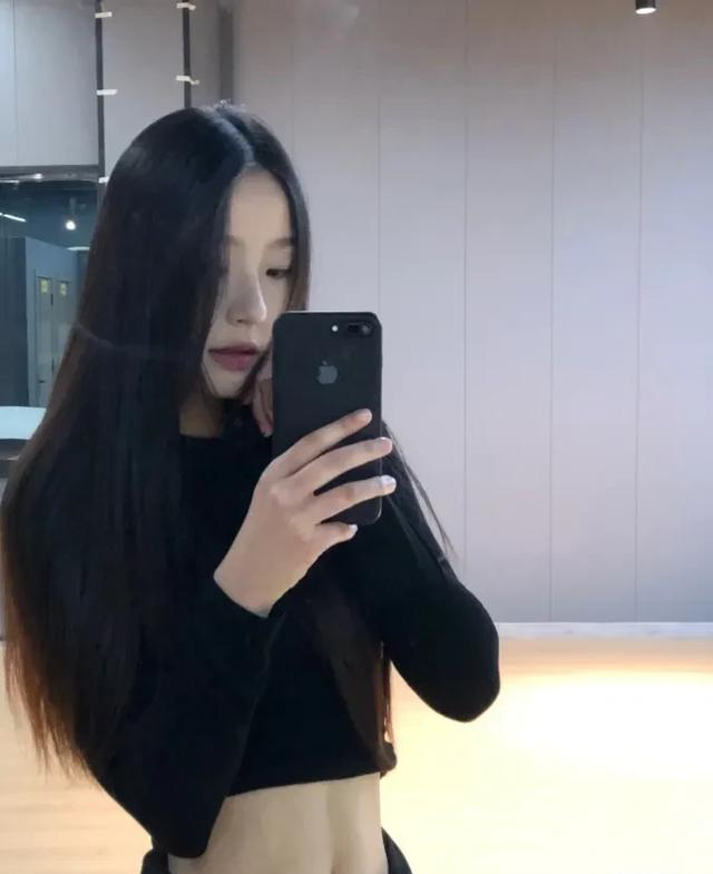 早练八段锦 + 晚戒碳水 365 天 气血足了身材也瘦了！手脚冰凉全好