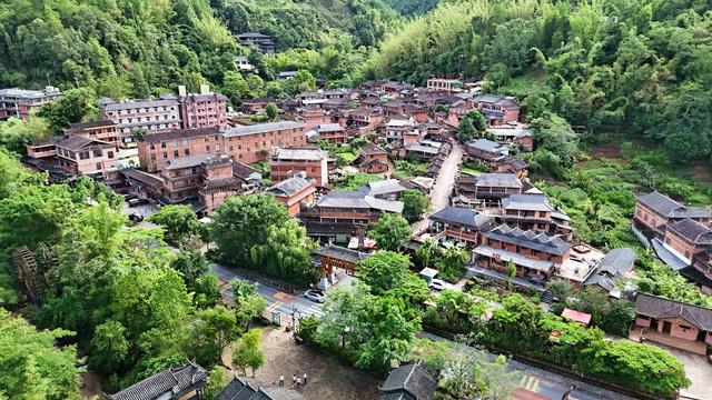 畅游云南 | 解锁茶马古道的“流量密码”！普洱那柯里用“左手咖啡右手茶”拿捏暑期游
