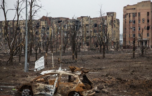 高市早苗拒绝认错，乌克兰派人飞来北京，带来一个中方想要的承诺