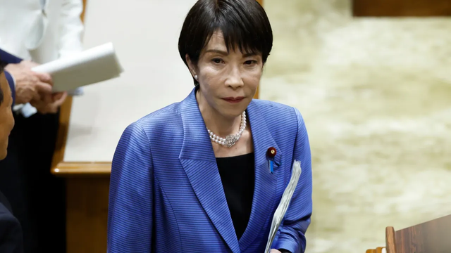 中法北京谈完，马克龙启程下一站，临走通告全球，日本怕啥来啥