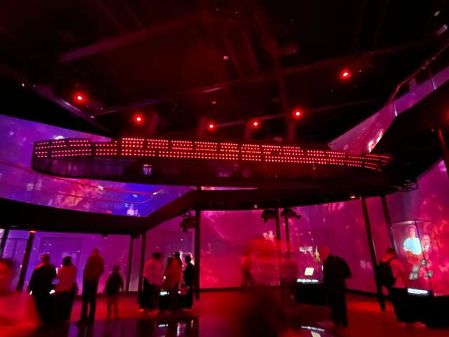 怀着复杂的心情,参观贝尔法斯特泰坦尼克博物馆